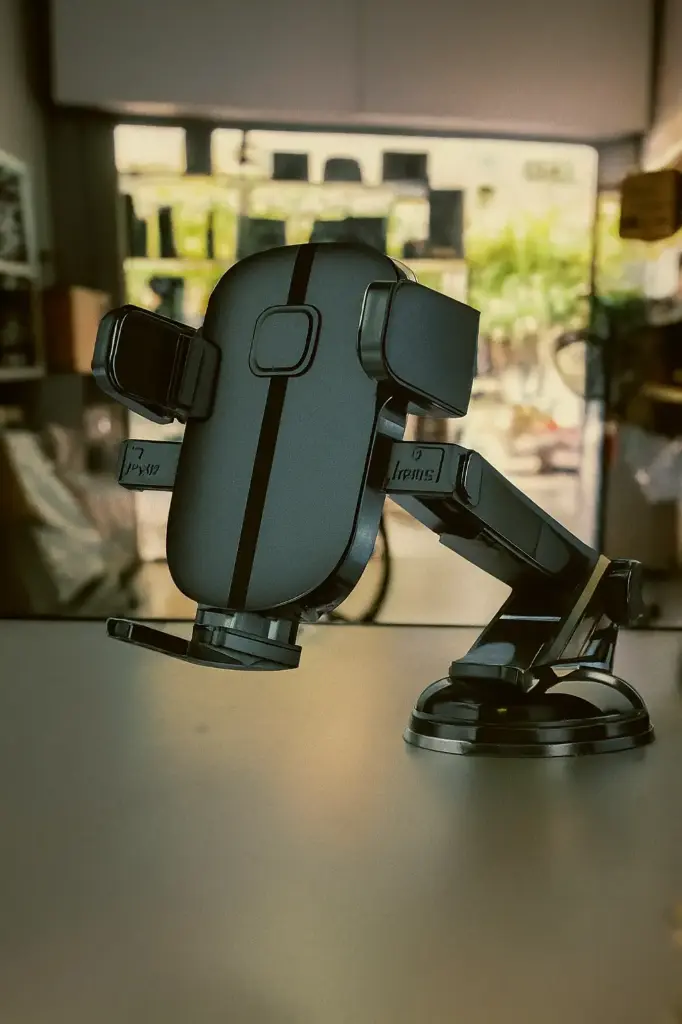 Soporte de celular para auto