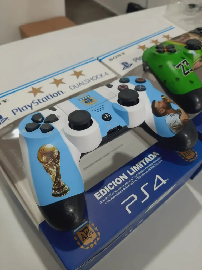 Joystick PS4 SONY con motivos