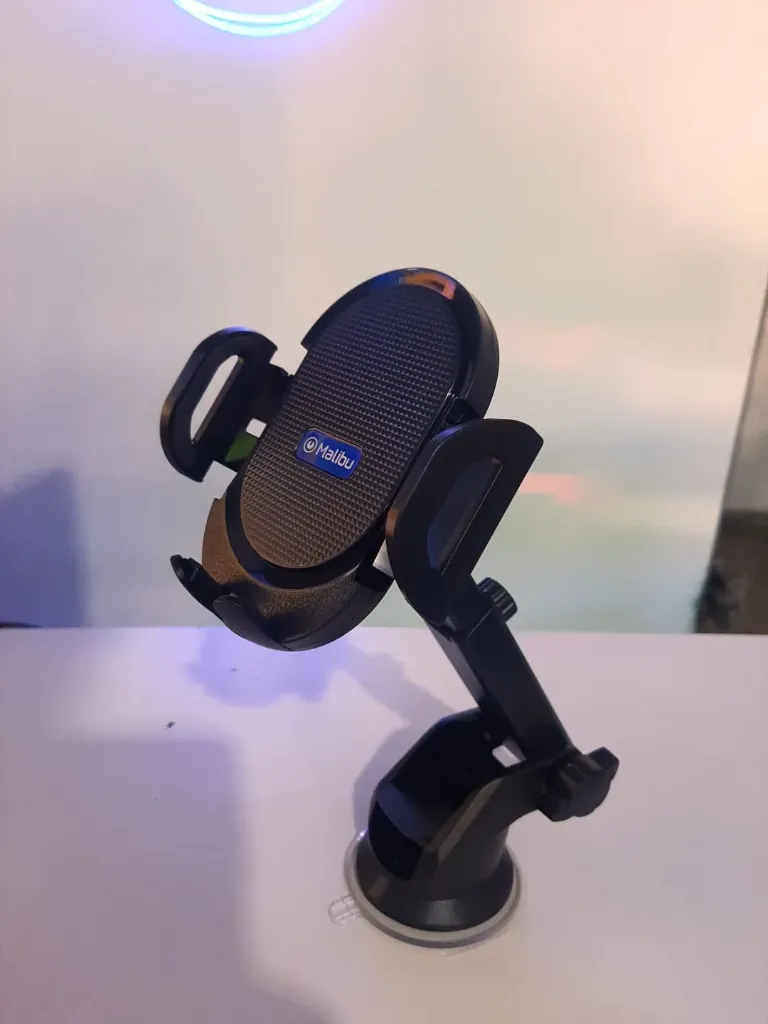 Soporte para celular auto MALIBU con sopapa